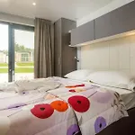 Lovely Stacaravan In Vabriga With Swimming Pool Camping Poreč