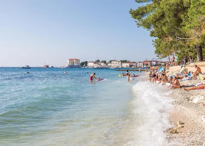 Lovely Stacaravan In Vabriga With Swimming Pool Пореч