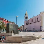 Beautiful Stacaravan In Vabriga Campingplatz Poreč